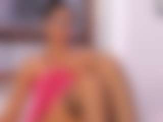 sugarburn MILF webcam performer live streaming
