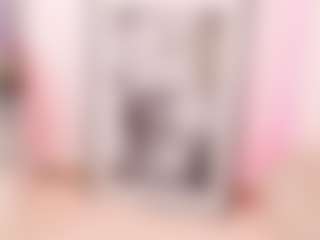 Live cam show with sugarburn - Skinny on Camsoda