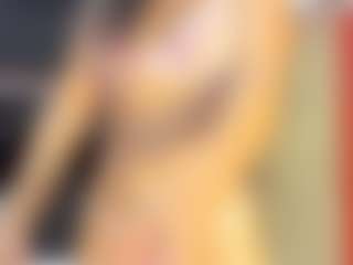 Live cam show with Vickyruiz1 - Ebony Blowjob on pussylord.com