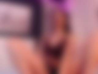 villaloboslia's Live Sex Cam Show