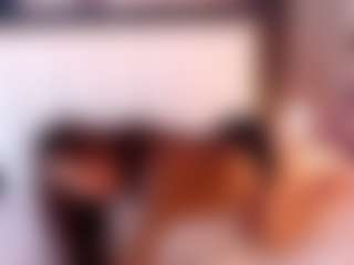 Live cam show with villaloboslia - Fuck on Mixed Magazine Live