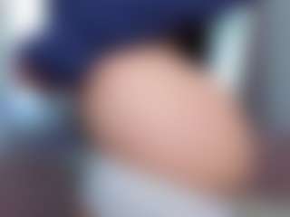 Aliceqq's Live Sex Cam Show