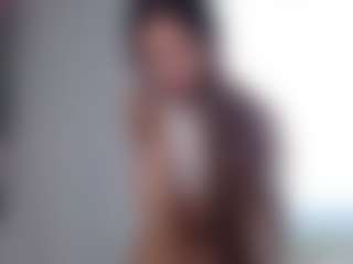 aliceqq's Live Sex Cam Show