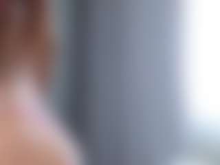 aliceqq's Live Sex Cam Show