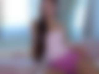 aliceqq's Live Sex Cam Show
