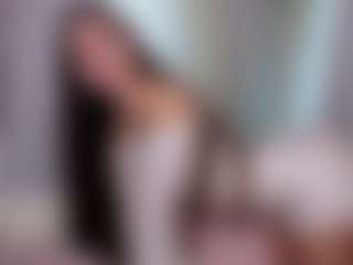 aliceqq's Live Sex Cam Show
