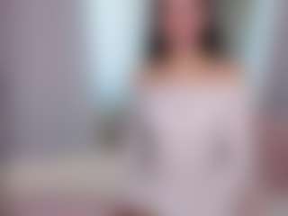 aliceqq's Live Sex Cam Show