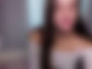 aliceqq's Live Sex Cam Show