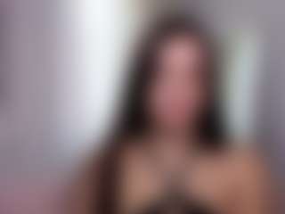 aliceqq's Live Sex Cam Show