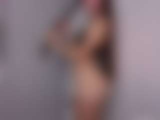 aliceqq's Live Sex Cam Show