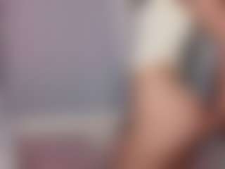 Show de câmera ao vivo com aliceqq - Flashing no Camsoda