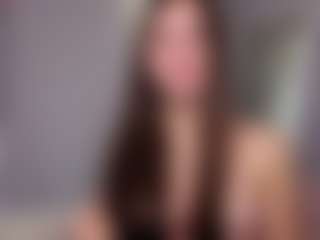 Live cam show with aliceqq - Rubia on sexylive.show
