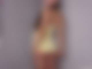 Live cam show with aliceqq - Big Ass on CamwithHer