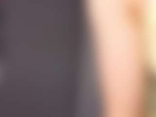 aliceqq's Live Sex Cam Show