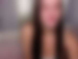 aliceqq's Live Sex Cam Show