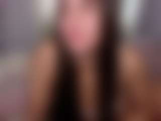 aliceqq's Live Sex Cam Show