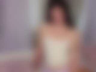 Live cam show with aliceqq - White on nudelive.tv | united kingdom