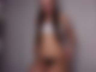 aliceqq's Live Sex Cam Show