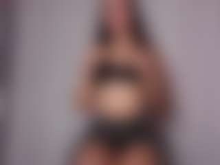 aliceqq's Live Sex Cam Show