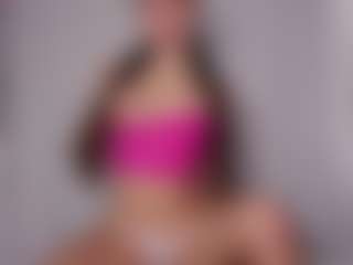 aliceqq's Live Sex Cam Show