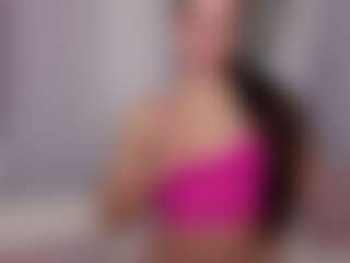 aliceqq's Live Sex Cam Show