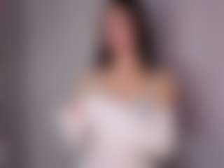 aliceqq's Live Sex Cam Show