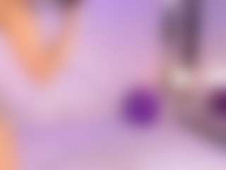 Live cam show with emmawilliams - Public on xDating