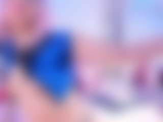 Live cam show with emmawilliams - Teen (18+) on CamwithHer