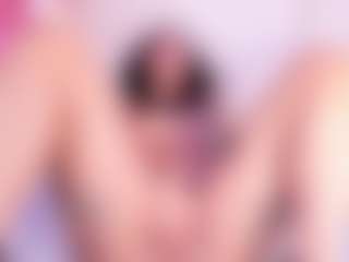 Live cam show with emmawilliams - Flashing on Milfs Live