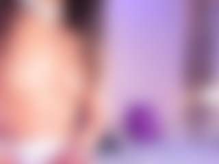 emmawilliams's Live Sex Cam Show