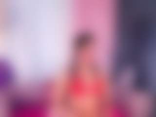 Live cam show with emmawilliams - Bikini on AdultVida.com