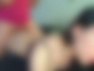 Live cam show with JeremmyAndStacy - Spank on Camsoda