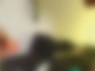 Live cam show with JeremmyAndStacy - Armpits on Camsoda