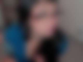 Live cam show with Vivian - Brown Hair on CamwithHer