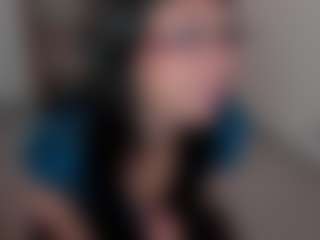 Live cam show with Vivian - Teen (18+) on live18s.com