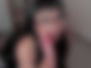 Live cam show with Vivian - Brown Hair on pussylord.com