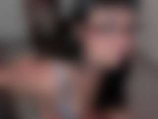 Live cam show with Vivian - Brown Hair on googirlz