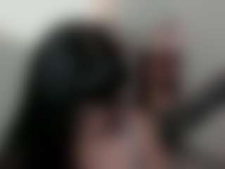 Live cam show with Vivian - Brown Hair on Latina Girls