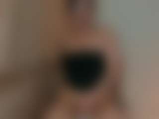 Vivian's Live Sex Cam Show