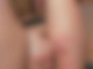 Vivian's Live Sex Cam Show