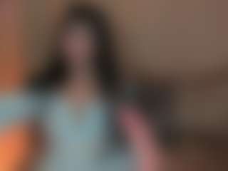 Live cam show with Vivian - Bedroom Curvy on crypto-cams