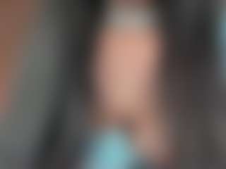 Live cam show with Vivian - Spank Brown Hair on live18s.com
