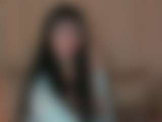 Live cam show with Vivian - Strip Teen (18+) on Gym Cam Girls