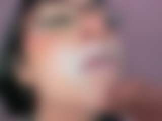 Vivian's Live Sex Cam Show