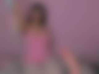 Vivian's Live Sex Cam Show