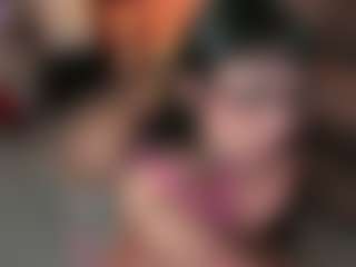 Live cam show with Vivian - Bedroom Brown Hair on Soda Cam
