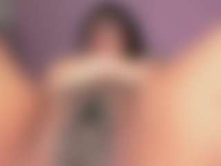Vivian's Live Sex Cam Show