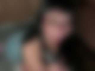 Vivian's Live Sex Cam Show