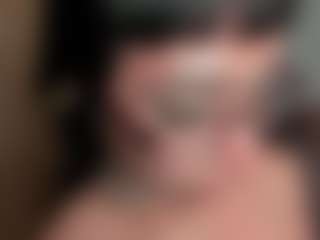 Vivian's Live Sex Cam Show