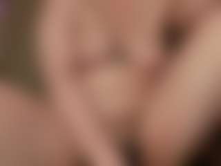 Vivian's Live Sex Cam Show